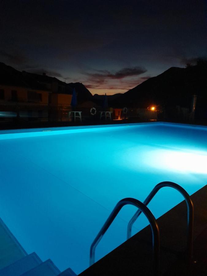 Valsassina Rent Apartment Introbio Екстериор снимка